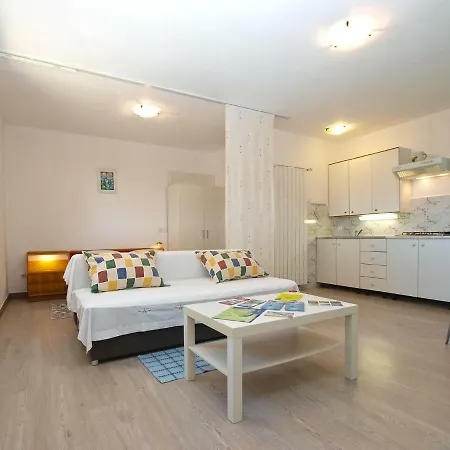 Apartmán Eduard 66